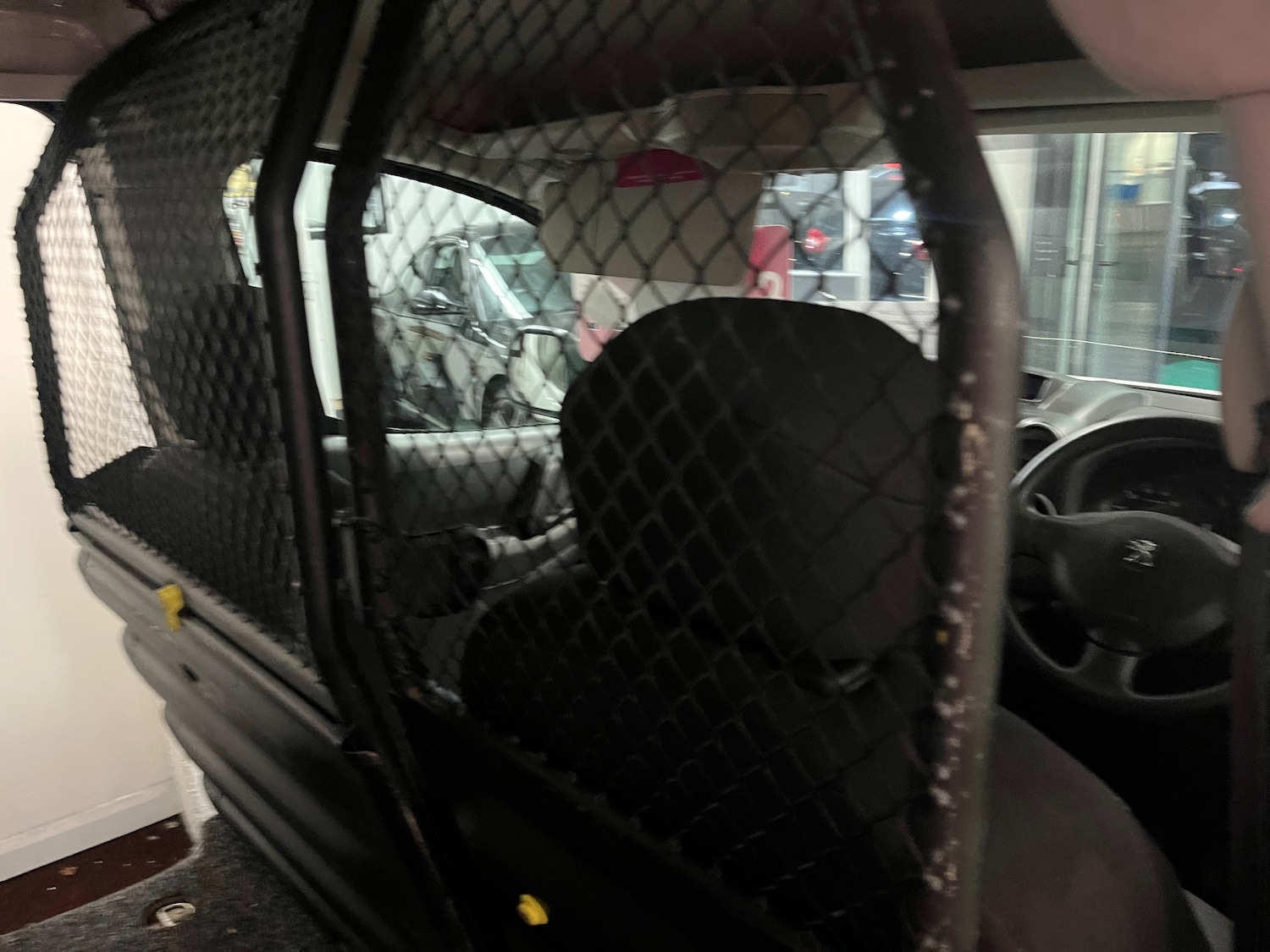 Used Peugeot Partner 2017 for sale - 76961847: Photo 5