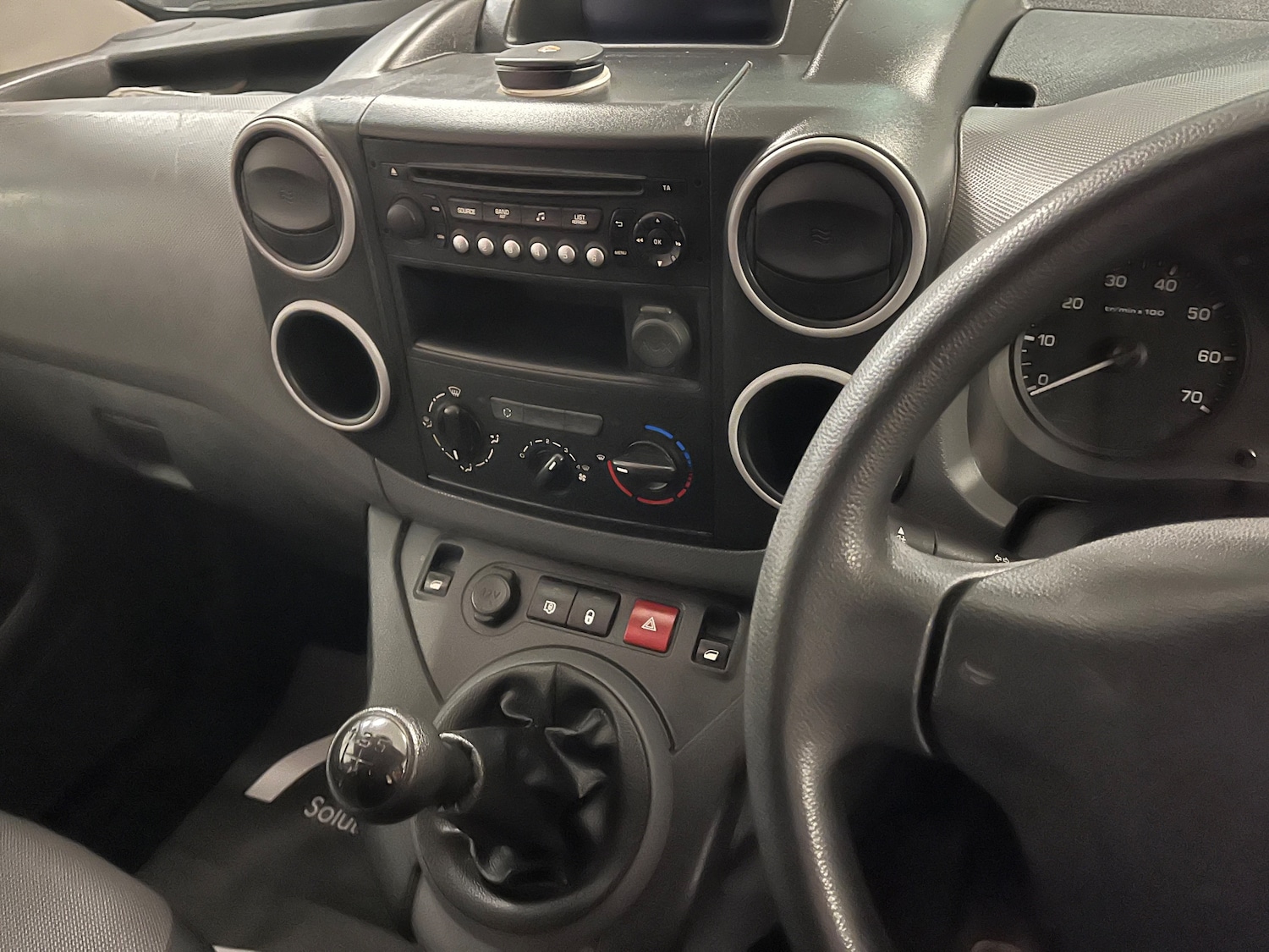 Used Peugeot Partner 2017 for sale - 76961847: Photo 7