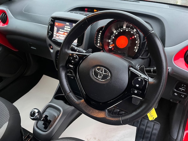 Used Toyota AYGO 2021 for sale - 76242170: Photo 8
