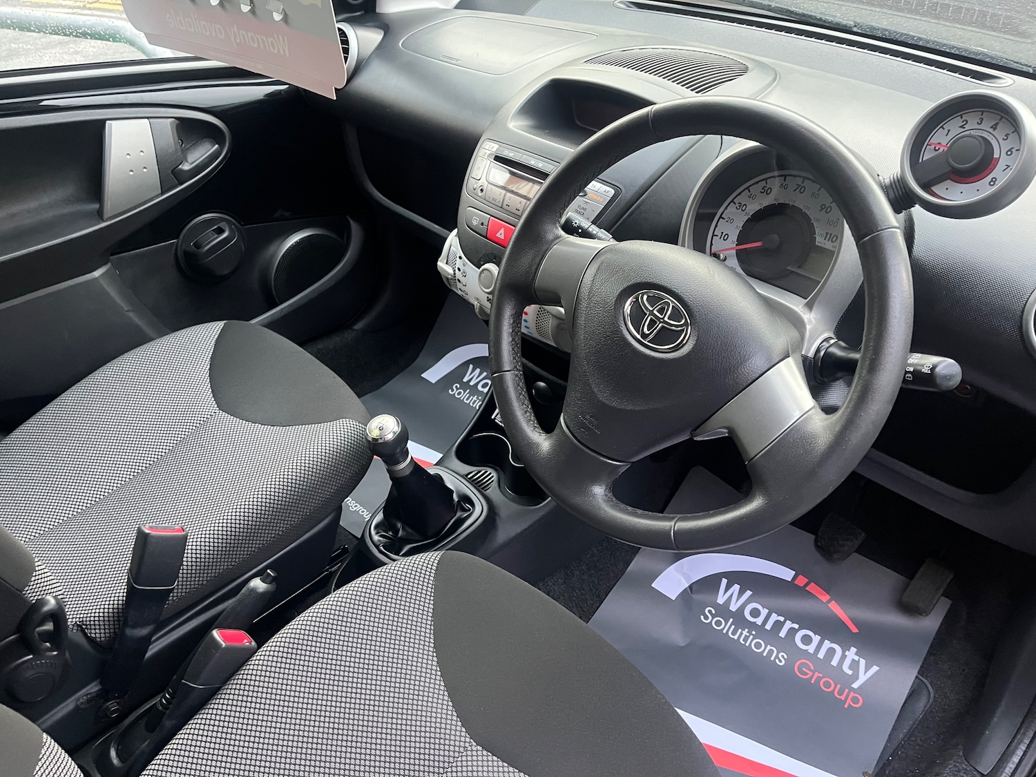 Used Toyota AYGO 2013 for sale - 76896382: Photo 8