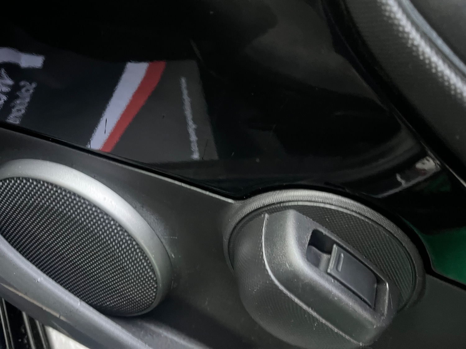 Used Toyota AYGO 2013 for sale - 76896382: Photo 9