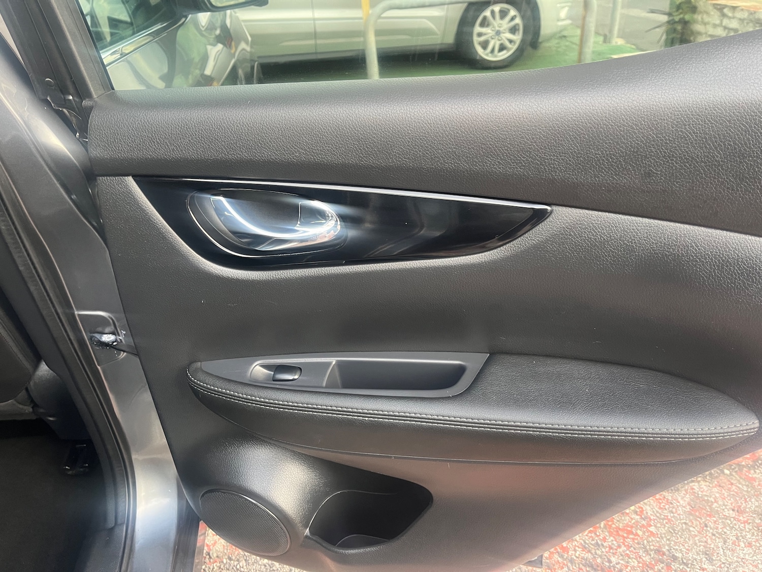 Used Nissan Qashqai 2015 for sale - 76386872: Photo 10