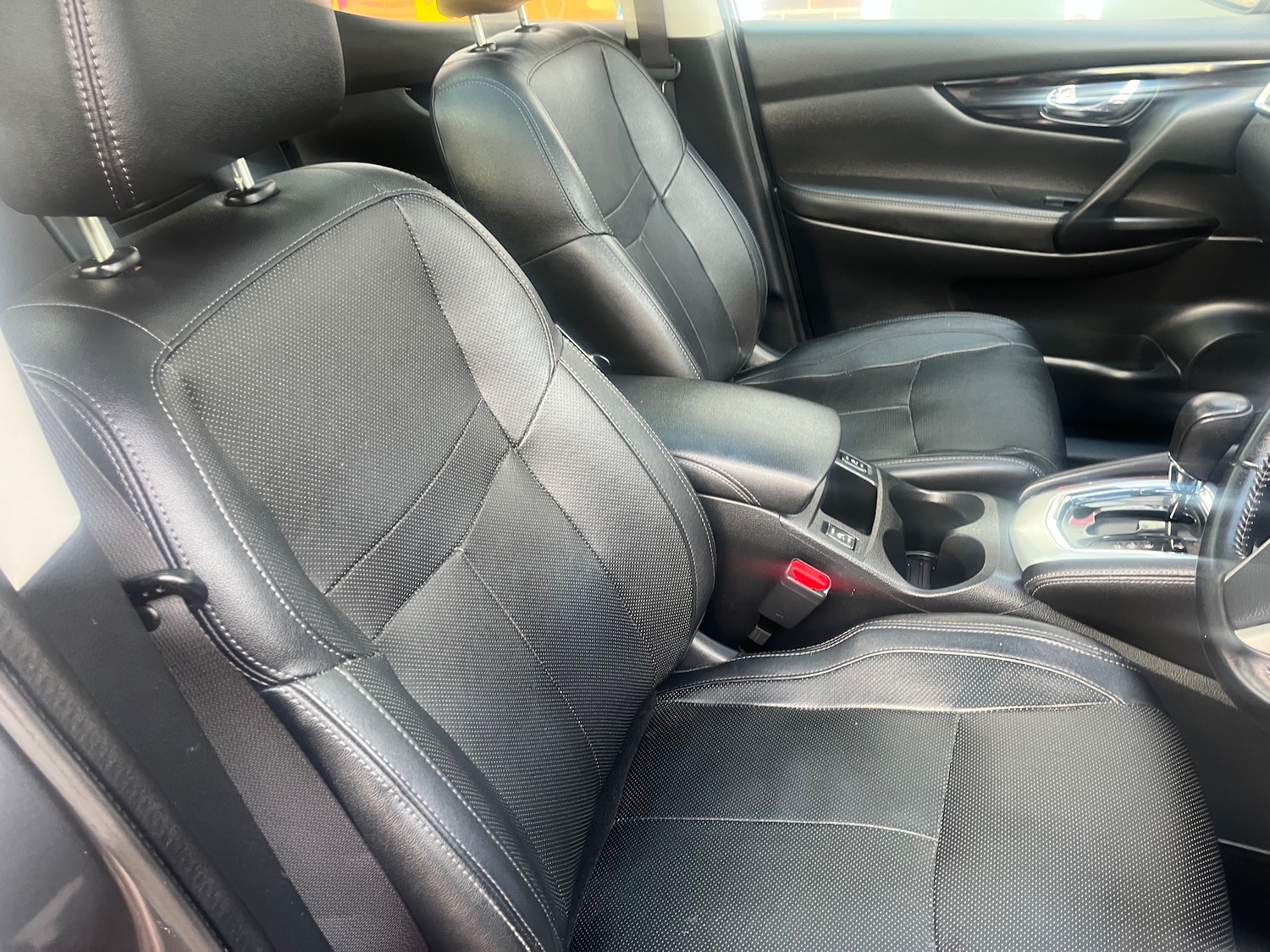 Used Nissan Qashqai 2015 for sale - 76386872: Photo 13