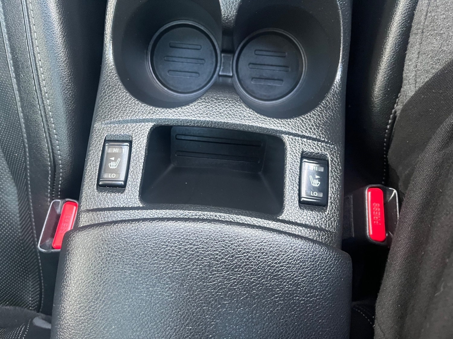 Used Nissan Qashqai 2015 for sale - 76386872: Photo 26