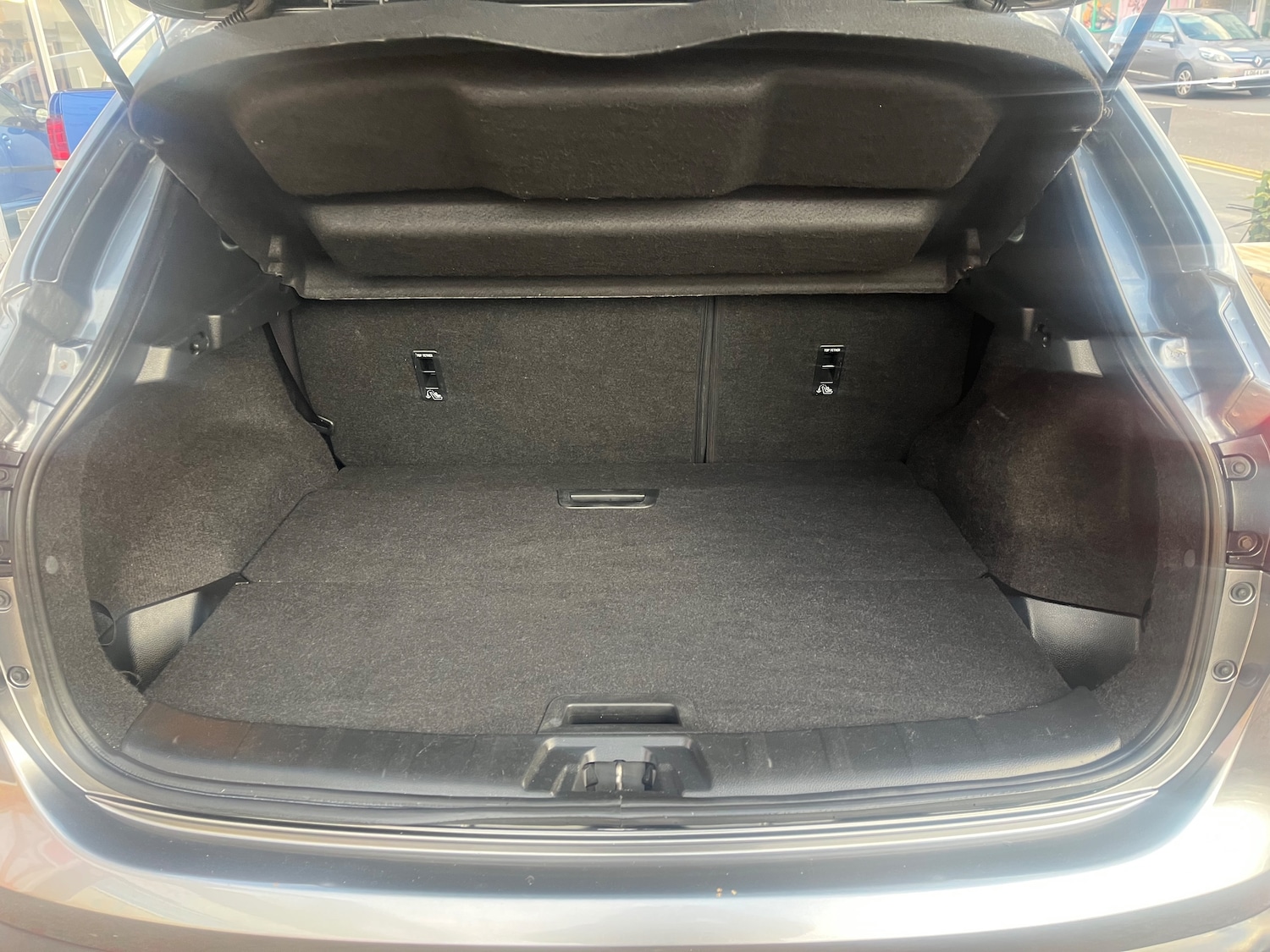 Used Nissan Qashqai 2015 for sale - 76386872: Photo 9