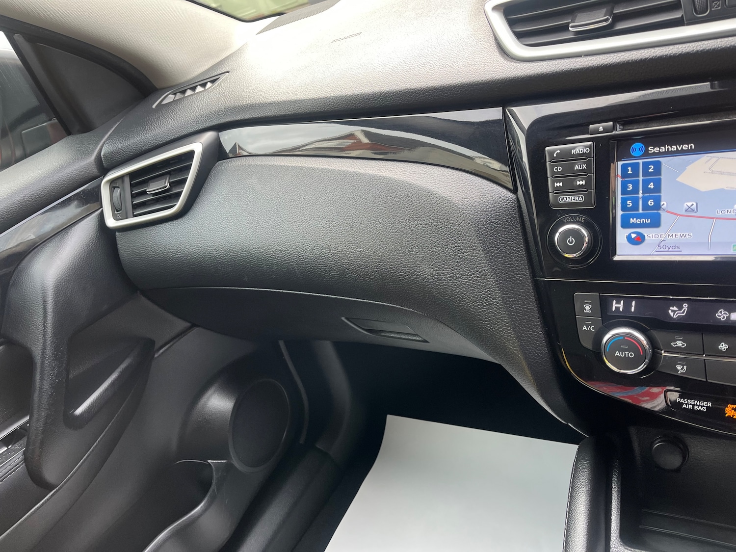 Used Nissan Qashqai 2015 for sale - 77654051: Photo 16