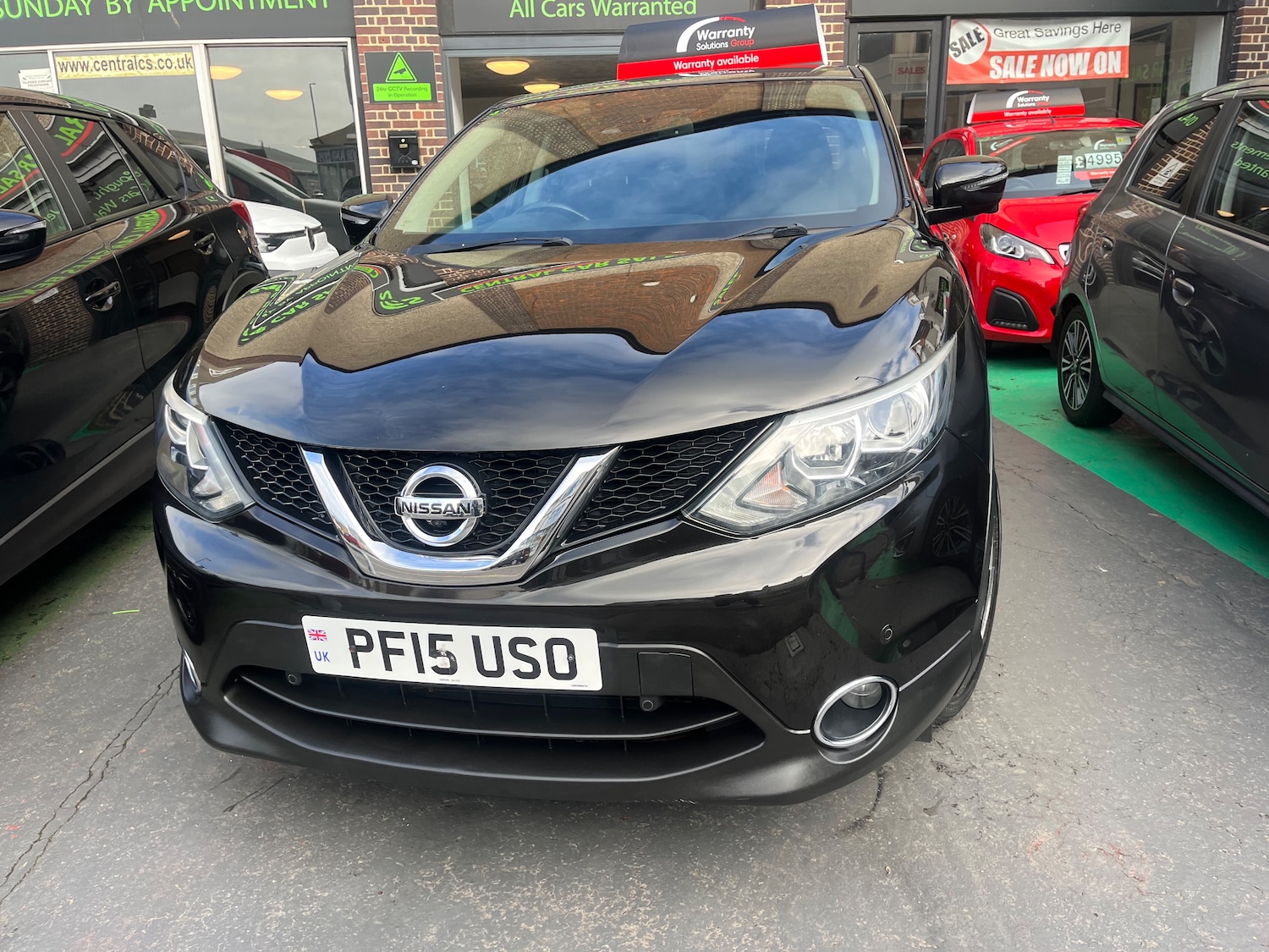 Used Nissan Qashqai 2015 for sale - 77654051: Photo 2