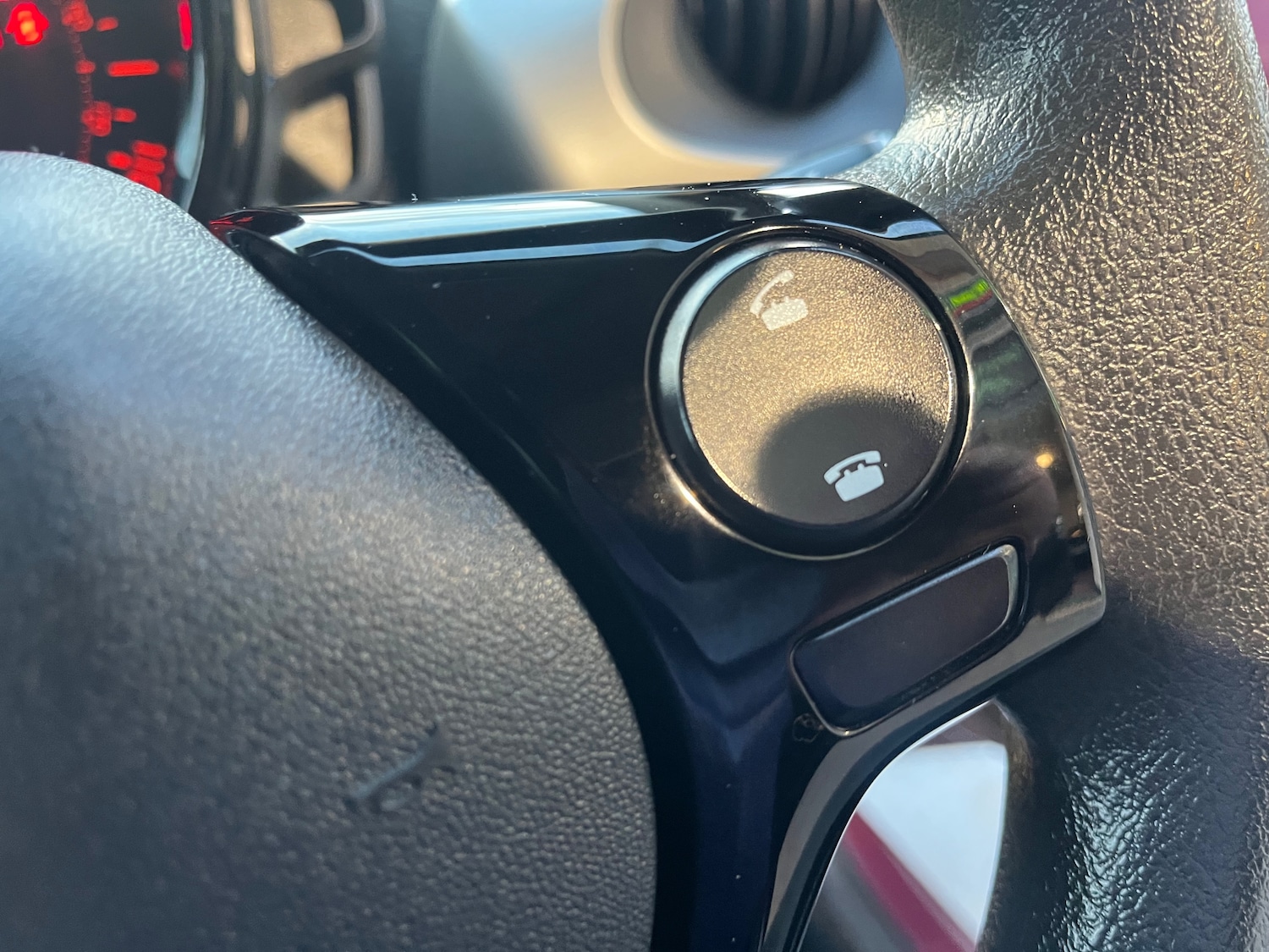 Used Peugeot 108 2016 for sale - 76386865: Photo 12