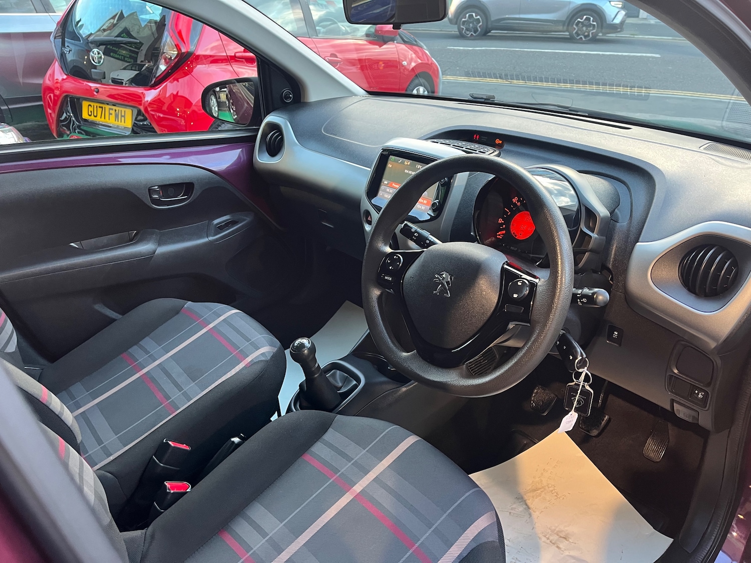 Used Peugeot 108 2016 for sale - 76386865: Photo 7