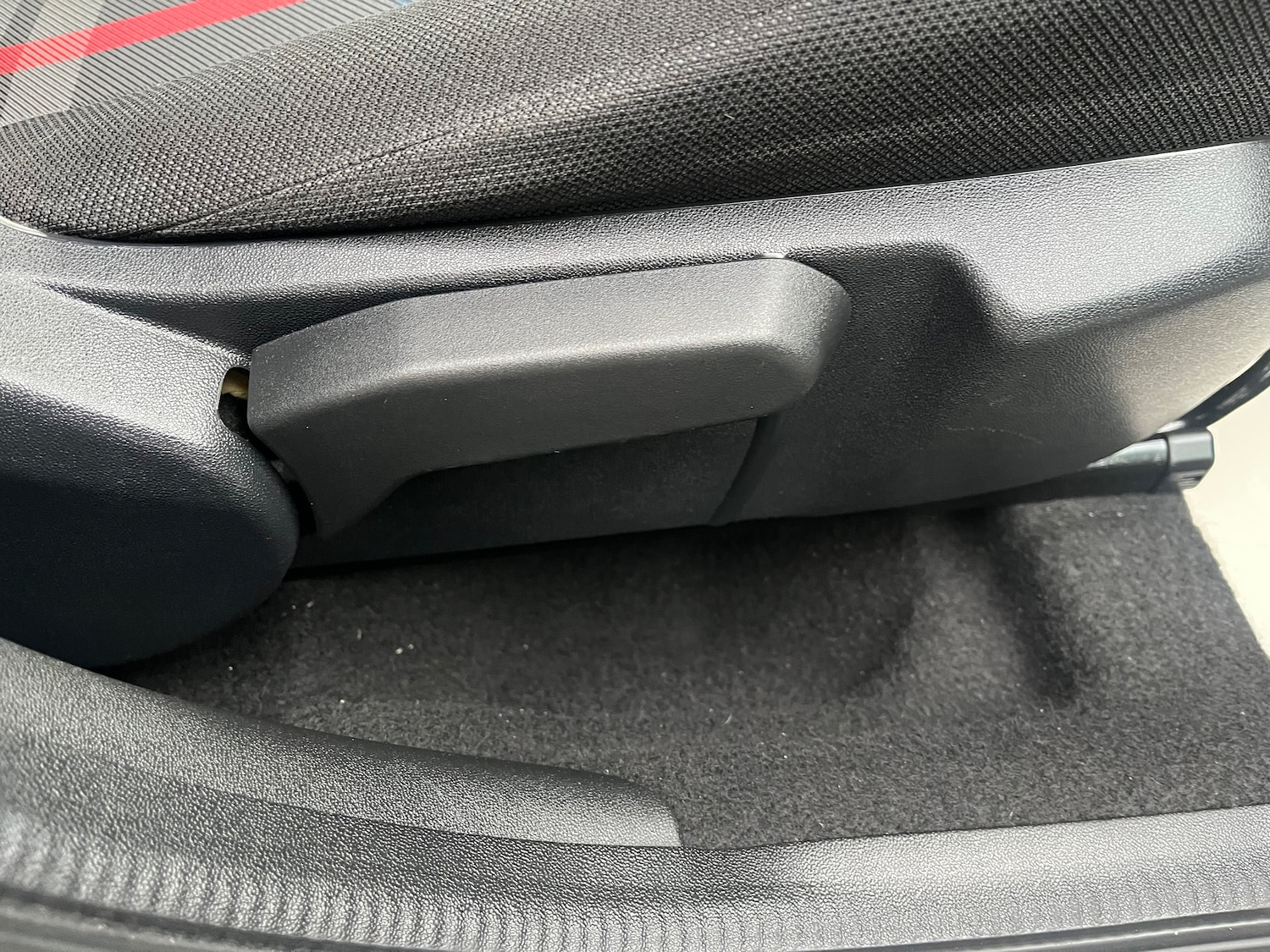 Used Peugeot 108 2016 for sale - 76961897: Photo 10