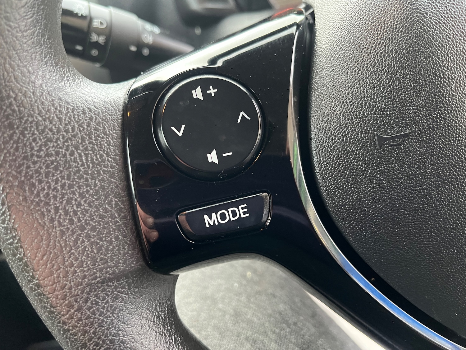 Used Peugeot 108 2016 for sale - 76961897: Photo 17