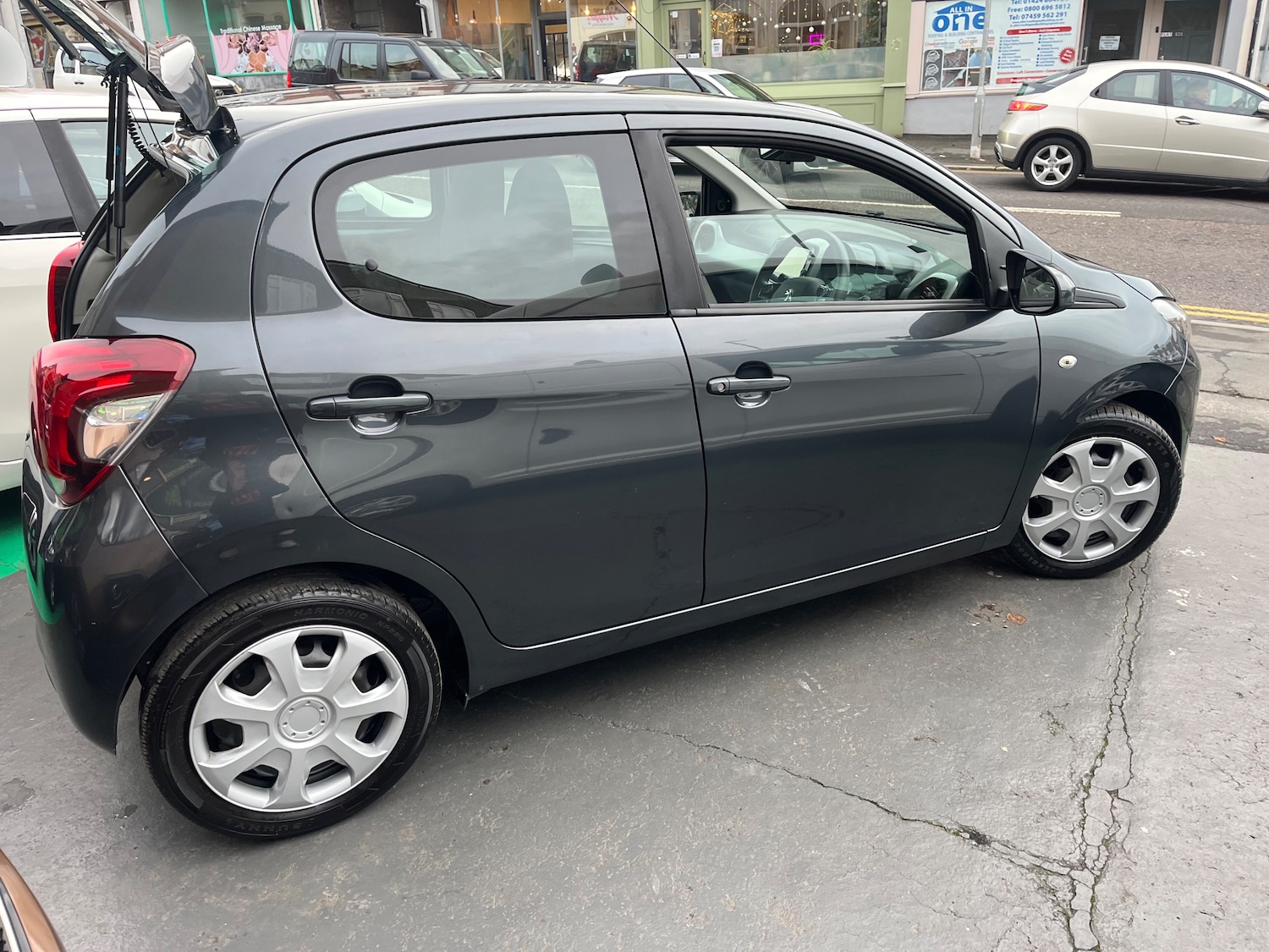 Used Peugeot 108 2016 for sale - 76961897: Photo 3