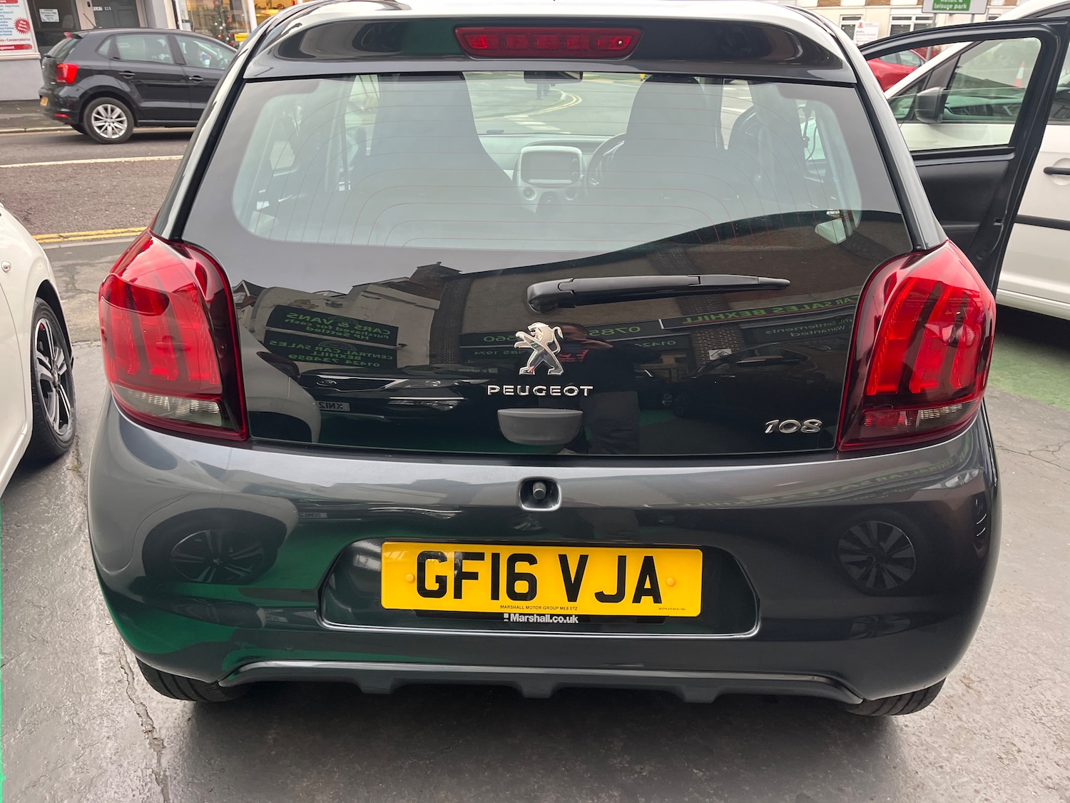 Used Peugeot 108 2016 for sale - 76961897: Photo 8