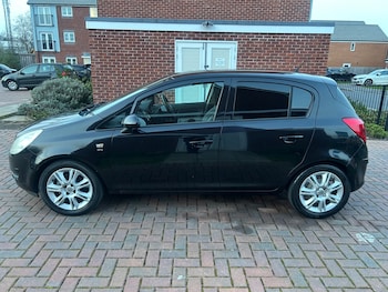 Used Vauxhall Corsa 2010 for sale - 77782128: Photo
