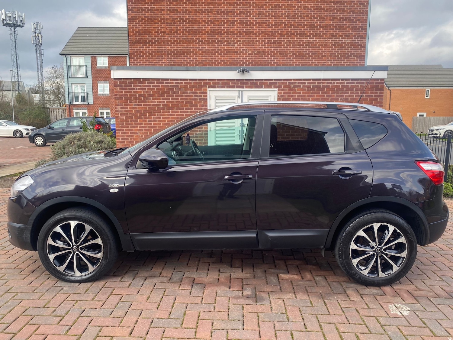 Used Nissan Qashqai 2011 for sale - 77669479: Photo 11