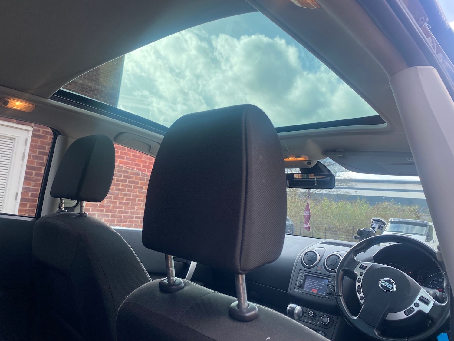 Used Nissan Qashqai 2011 for sale - 77669479: Photo 8