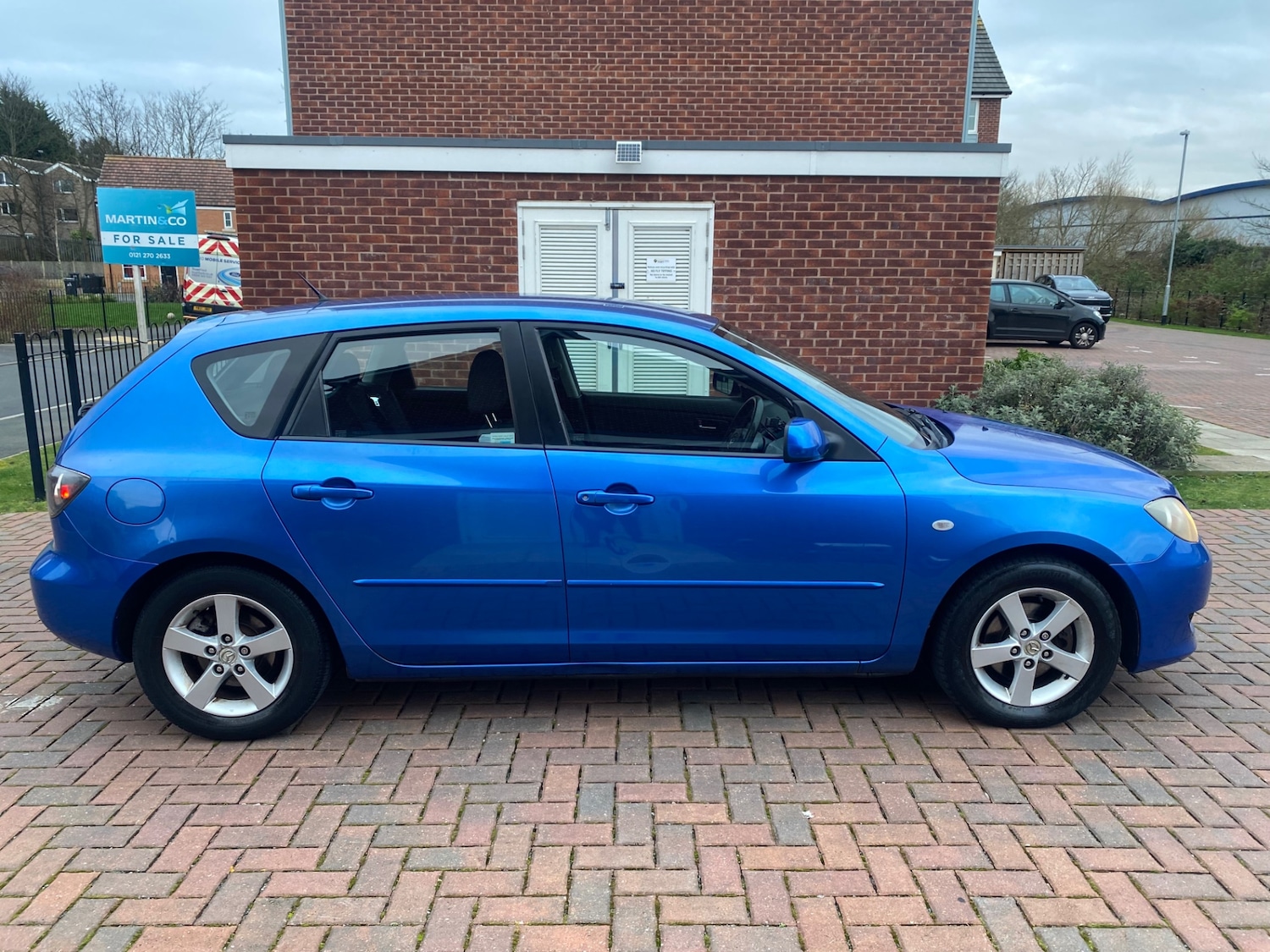 Used Mazda Mazda3 2006 for sale - 77732987: Photo 2