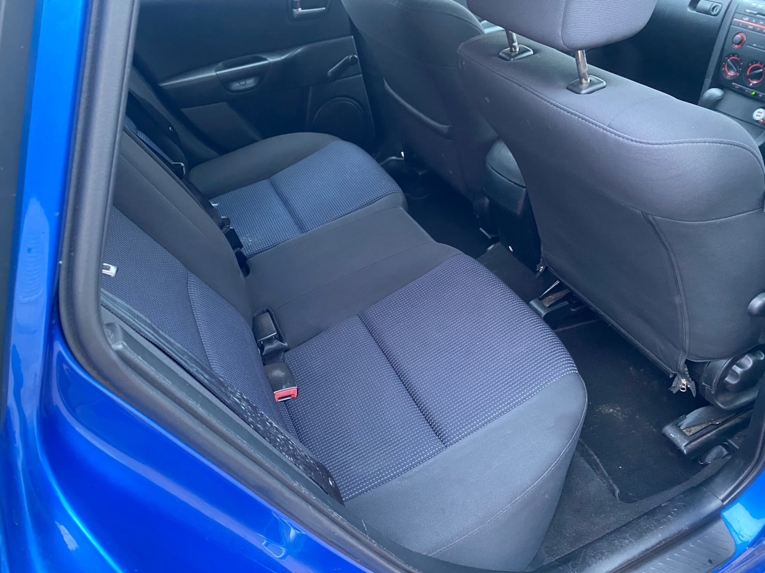 Used Mazda Mazda3 2006 for sale - 77732987: Photo 9