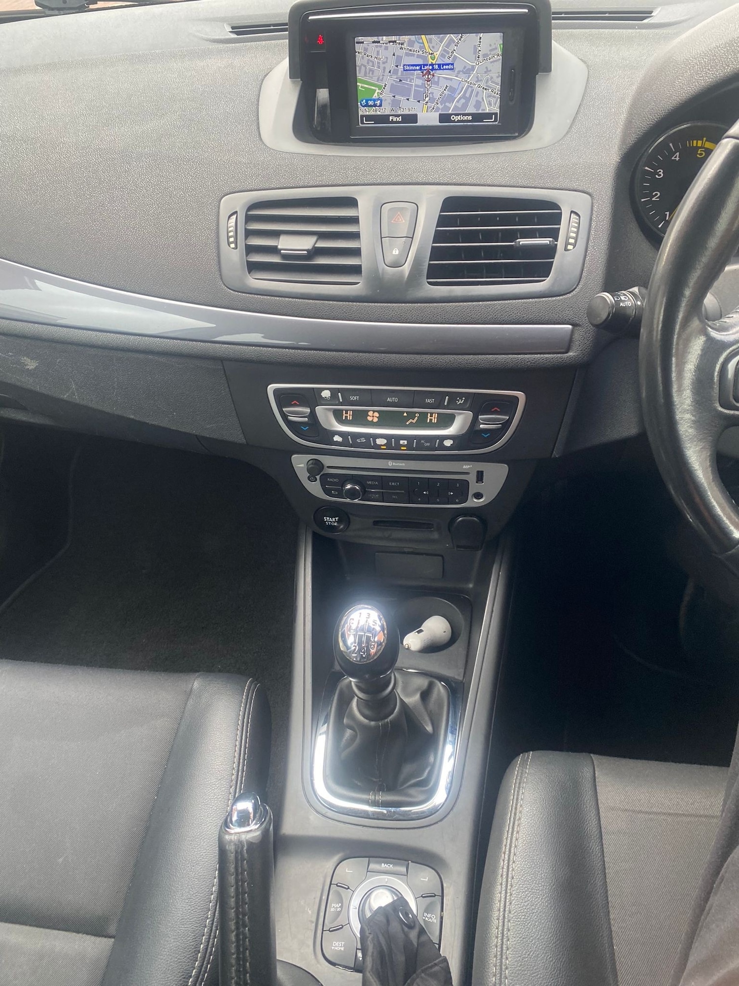 Used Renault Megane 2015 for sale - 77435313: Photo 12