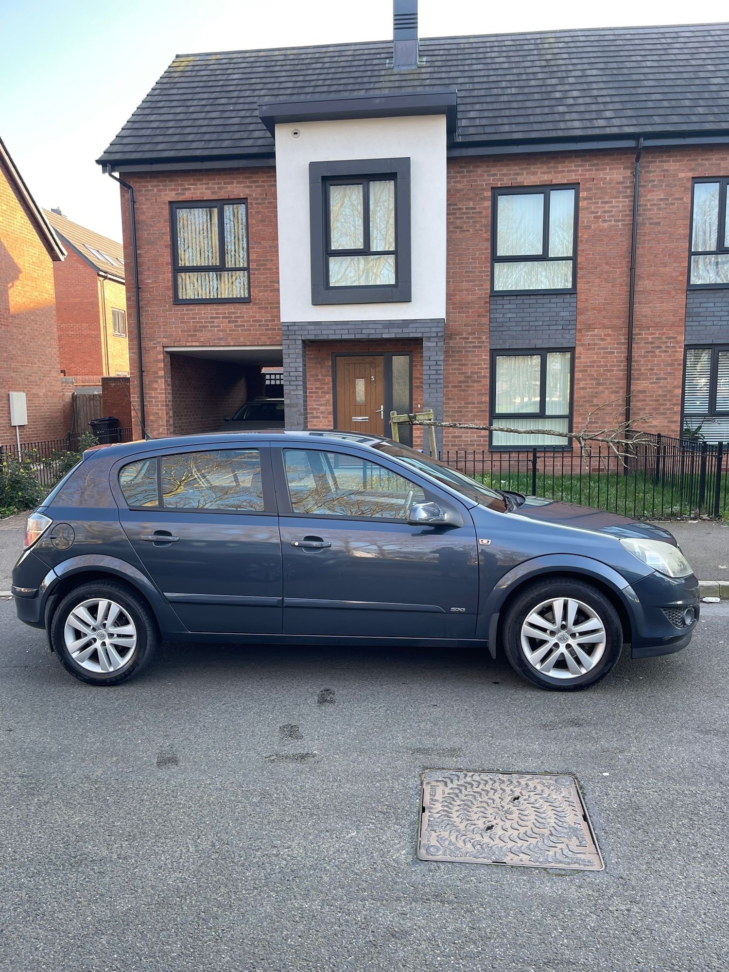 Used Vauxhall Astra 2008 for sale - 77782163: Photo 2