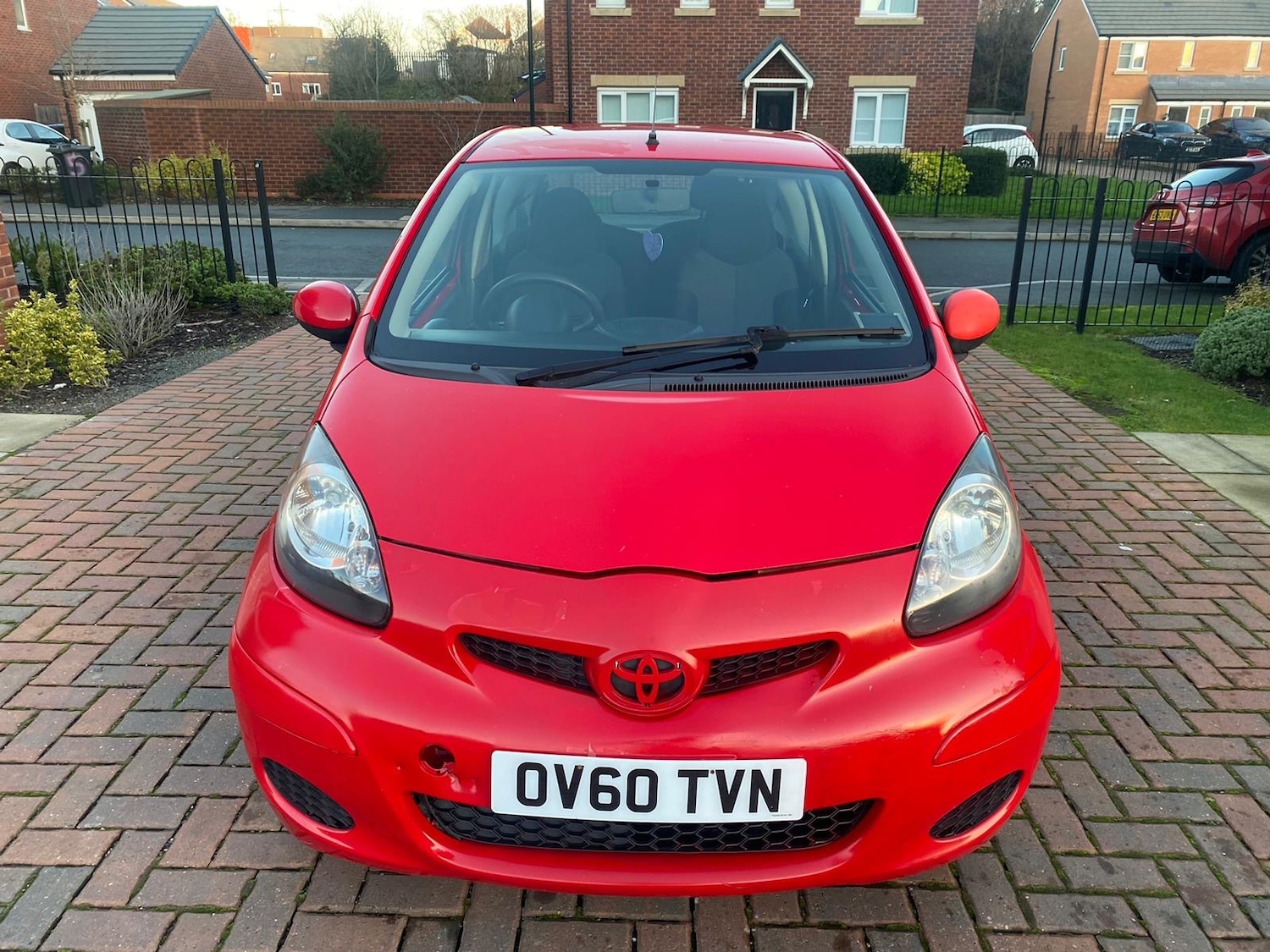 Used Toyota AYGO 2011 for sale - 77028873: Photo 6