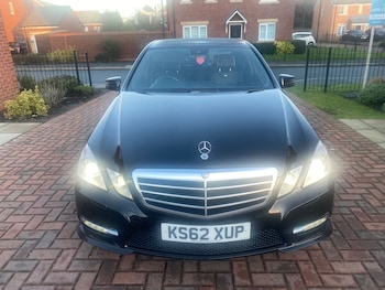 Used Mercedes-Benz E Class 2013 for sale - 77253552: Photo