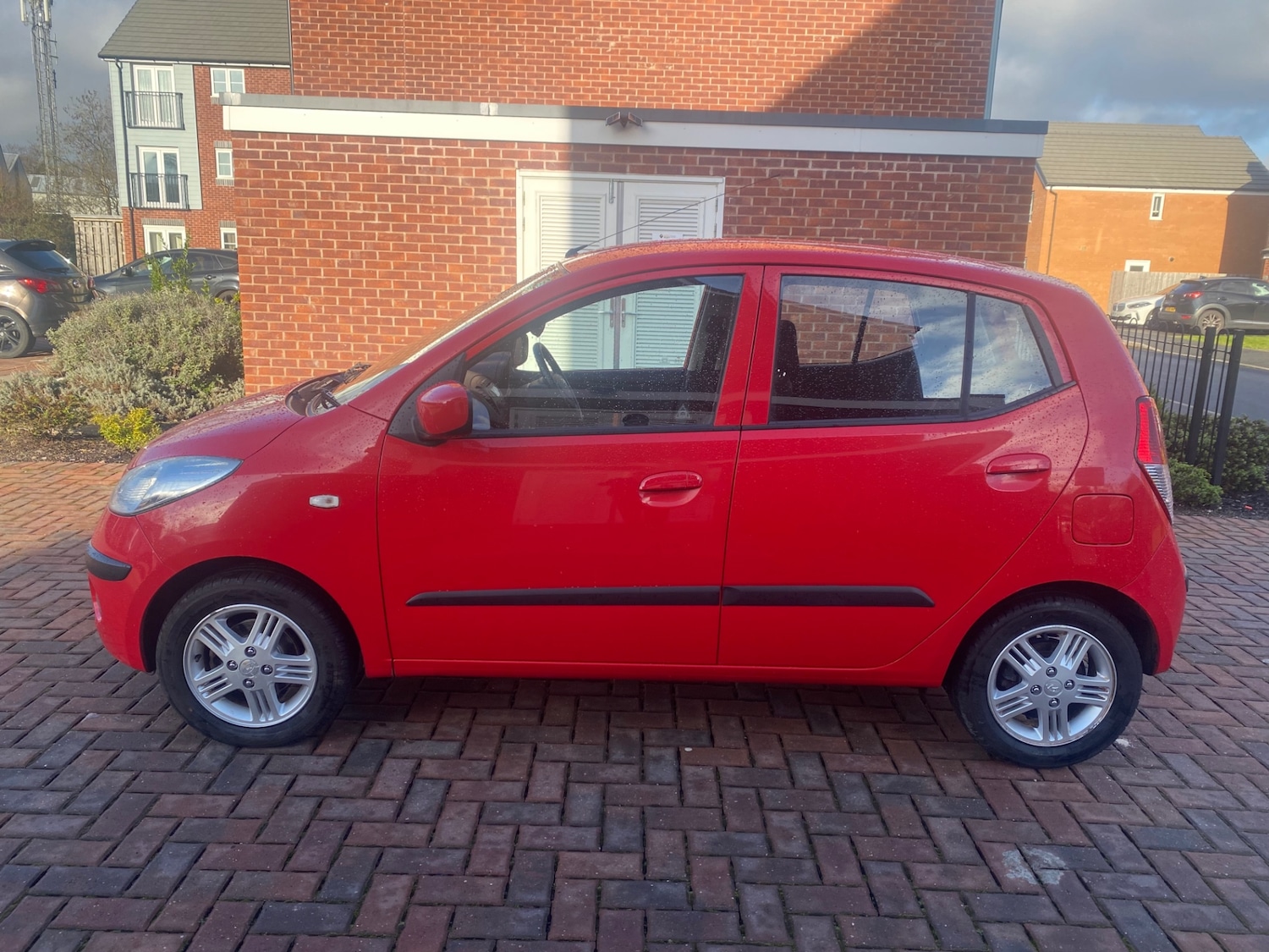 Used Hyundai i10 2009 for sale - 77251548: Photo 6