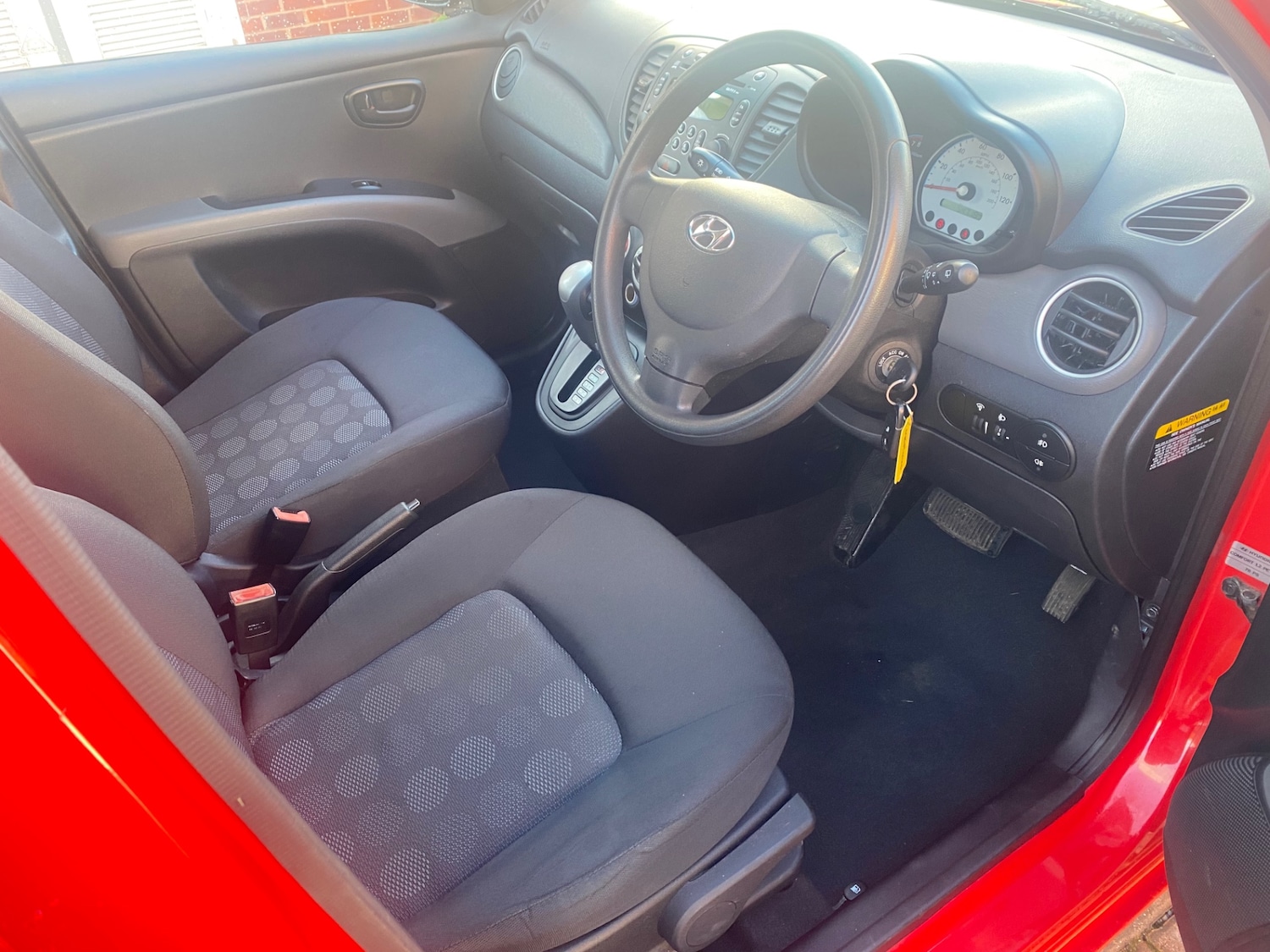 Used Hyundai i10 2009 for sale - 77251548: Photo 9