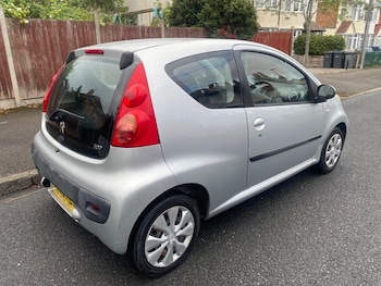 Used Peugeot 107 2010 for sale - 75795232: Photo