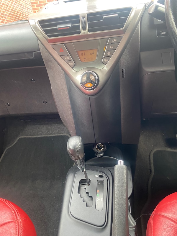 Used Toyota IQ 2009 for sale - 76246312: Photo 18
