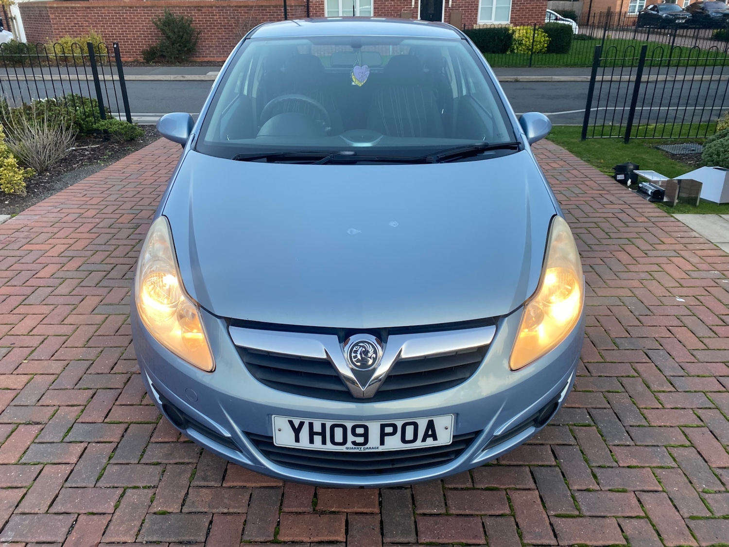 Used Vauxhall Corsa 2009 for sale - 76531158: Photo 2