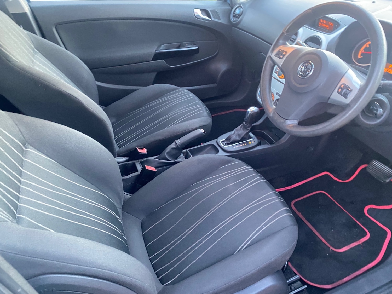 Used Vauxhall Corsa 2009 for sale - 76531158: Photo 9