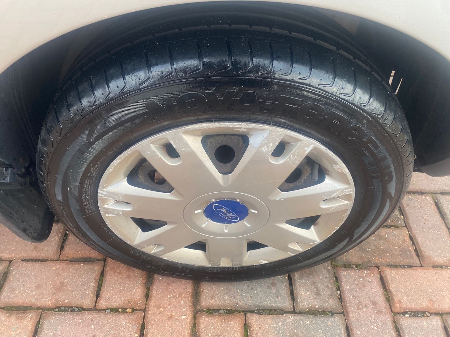 Used Ford Fusion 2004 for sale - 77434945: Photo 9