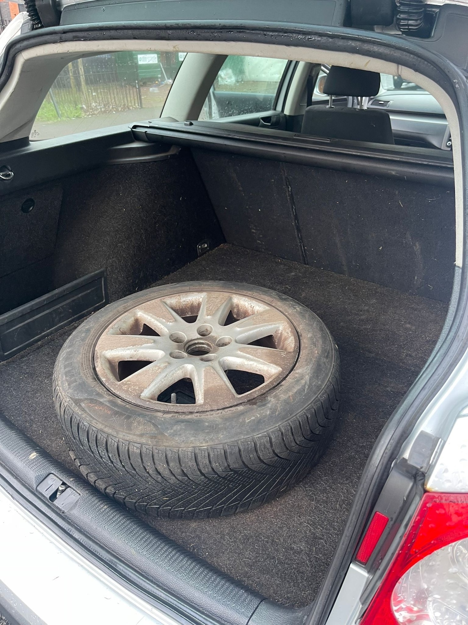 Used Volkswagen Passat 2010 for sale - 77537113: Photo 11