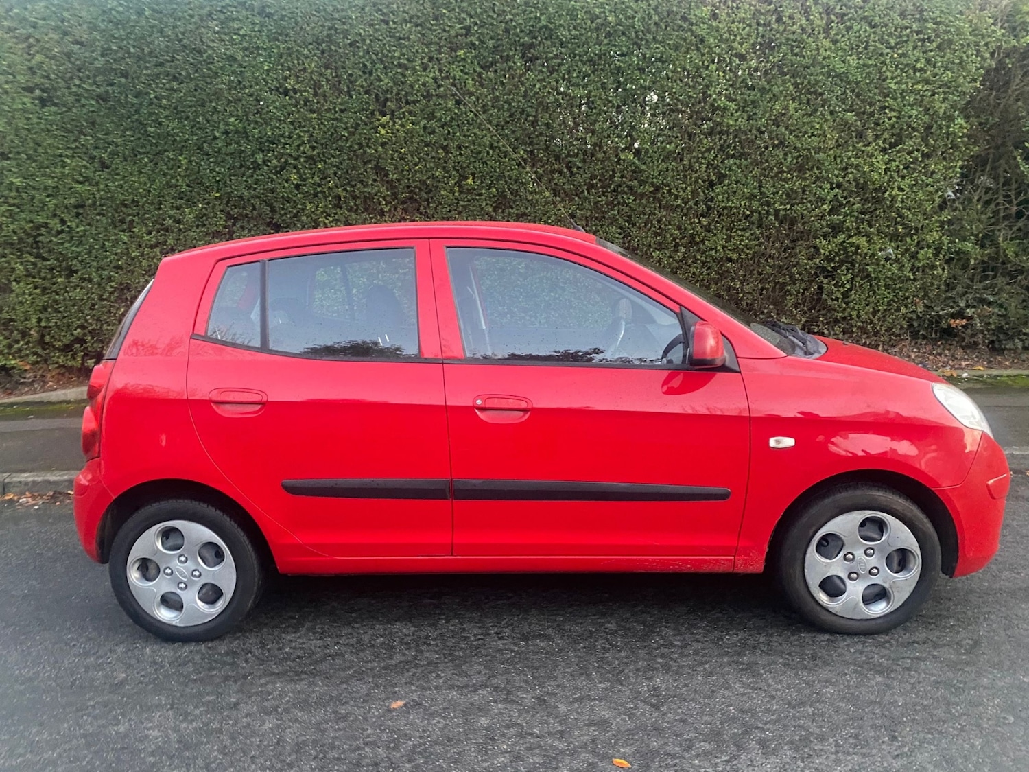 Used Kia Picanto 2010 for sale - 76379244: Photo 2