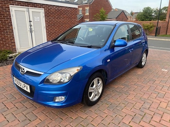 Used Hyundai i30 2009 for sale - 76018354: Photo