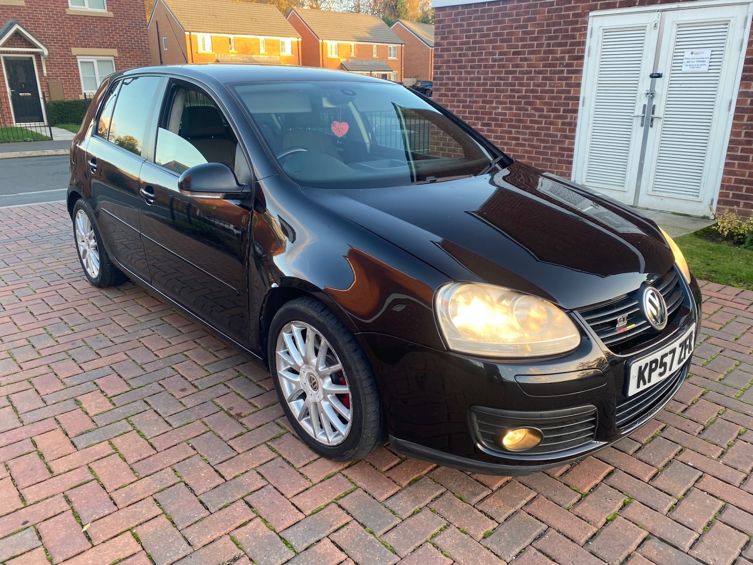 Used Volkswagen Golf 2007 for sale - 76531090: Photo 1