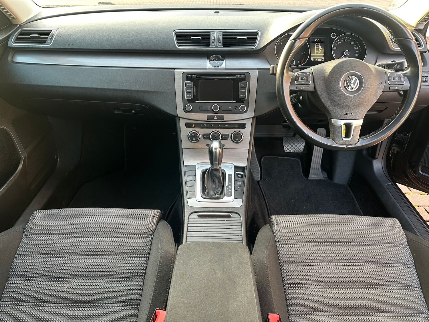 Used Volkswagen Passat 2012 for sale - 76682219: Photo 11