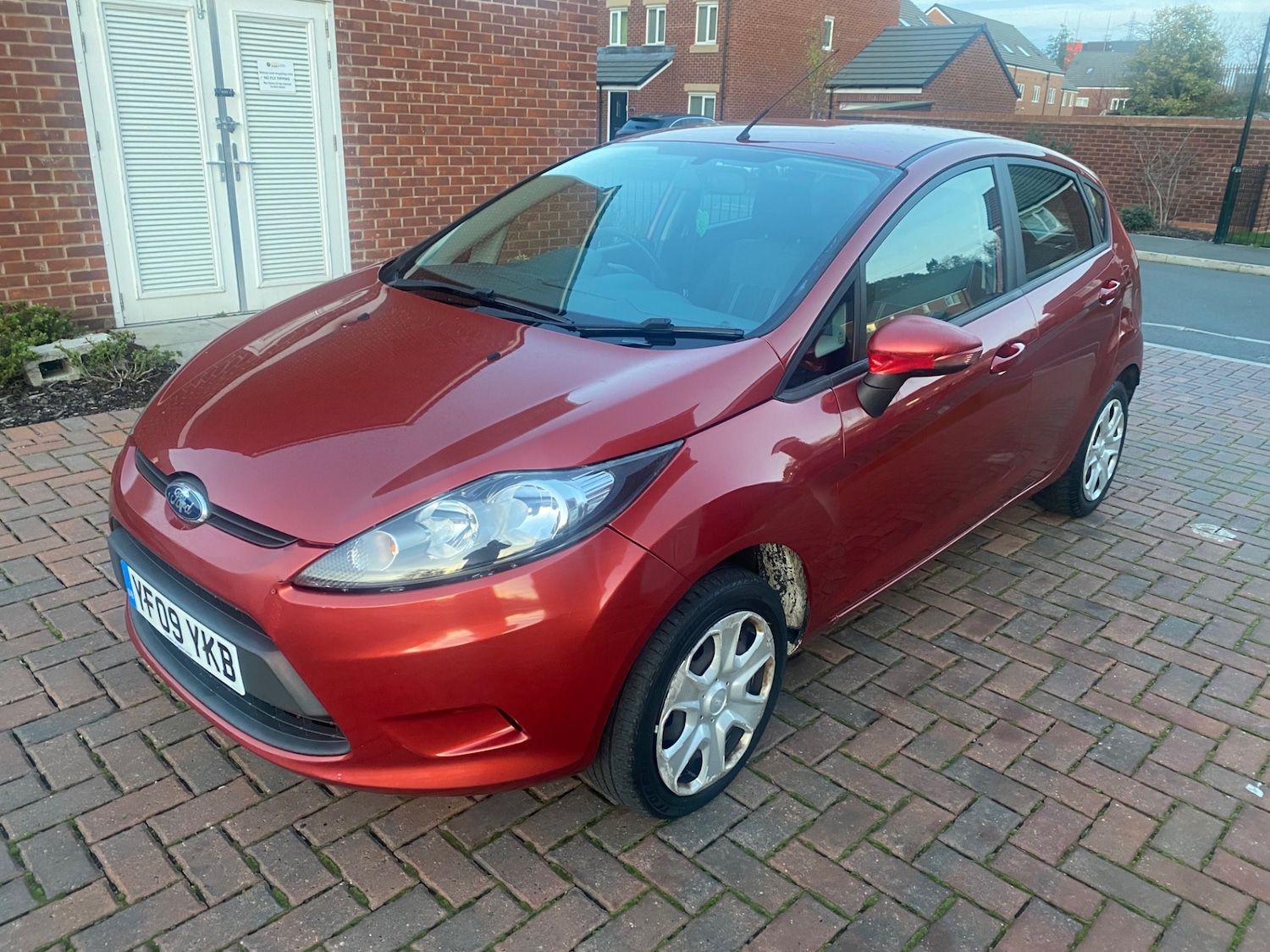 Used Ford Fiesta 2009 for sale - 76682080: Photo 2