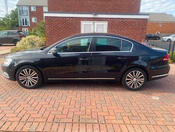 Used Volkswagen Passat 2011 for sale - 79446835: Photo