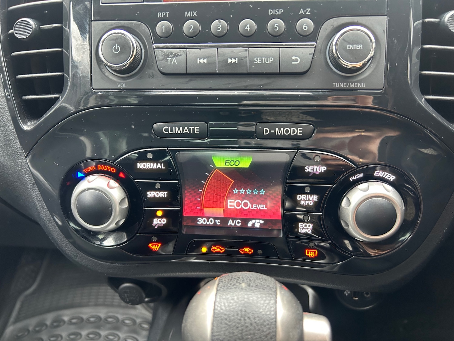 Used Nissan Juke 2011 for sale - 76554528: Photo 19