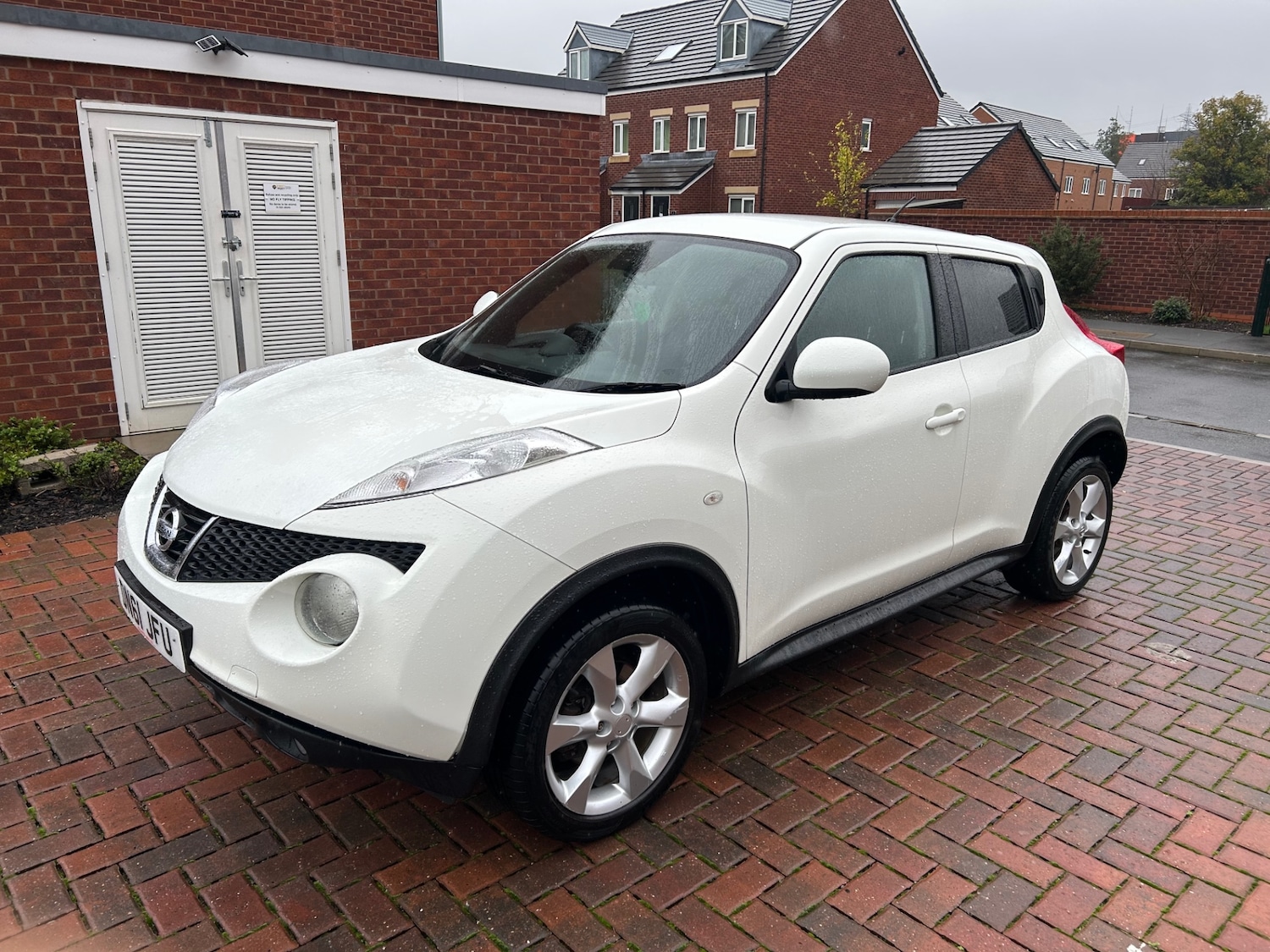 Used Nissan Juke 2011 for sale - 76554528: Photo 2