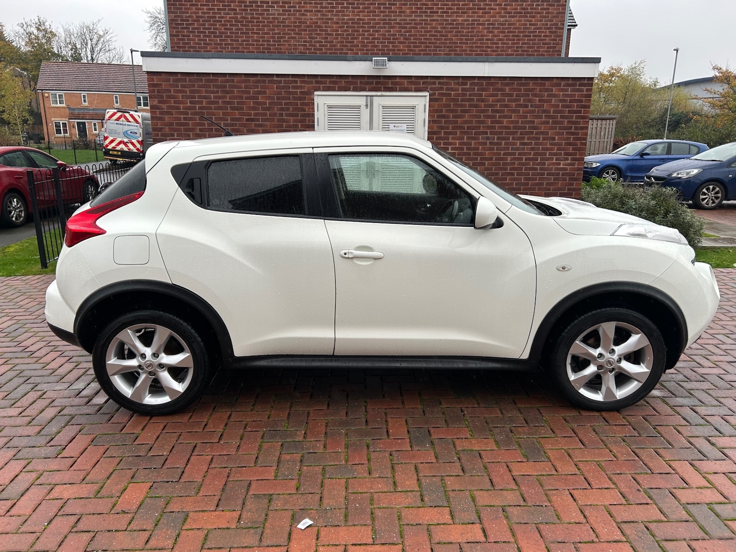 Used Nissan Juke 2011 for sale - 76554528: Photo 6