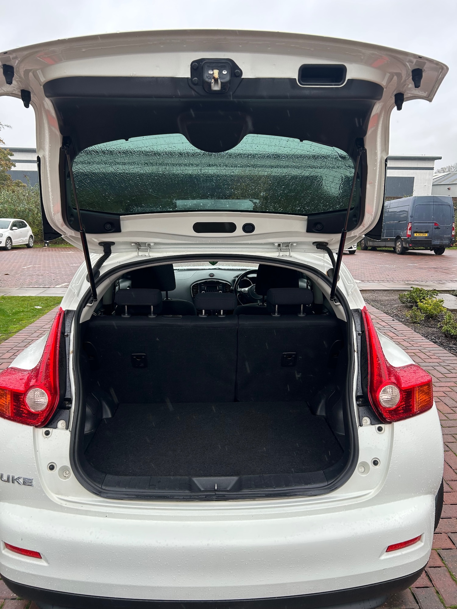 Used Nissan Juke 2011 for sale - 76554528: Photo 9