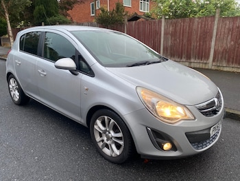 Vauxhall - Corsa