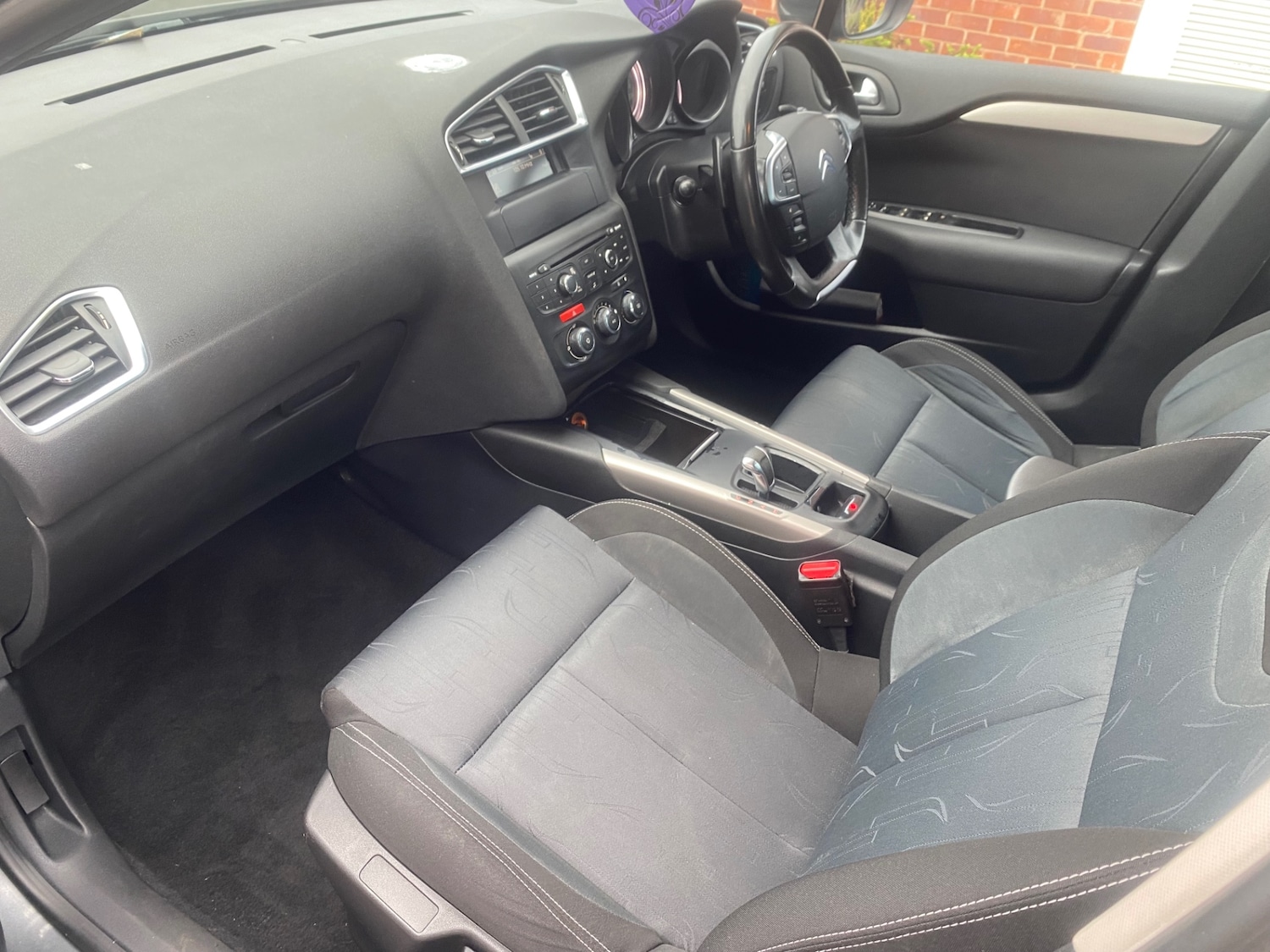 Used Citroen C4 2011 for sale - 77495140: Photo 9