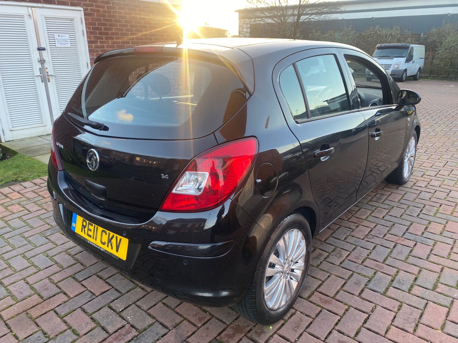 Used Vauxhall Corsa 2011 for sale - 77028867: Photo 8