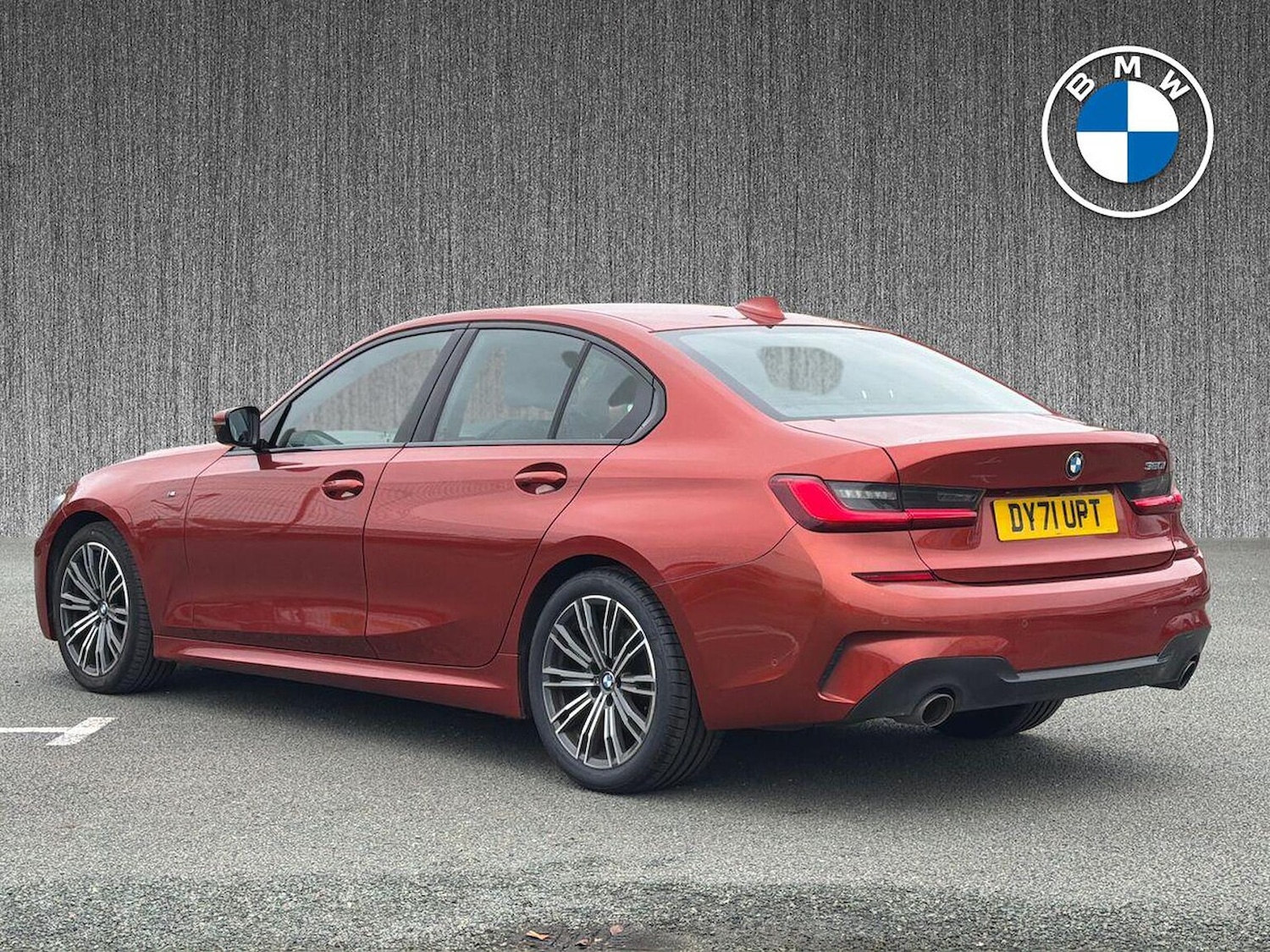 Used BMW 3 Series 2021 for sale - 76082534: Photo 2