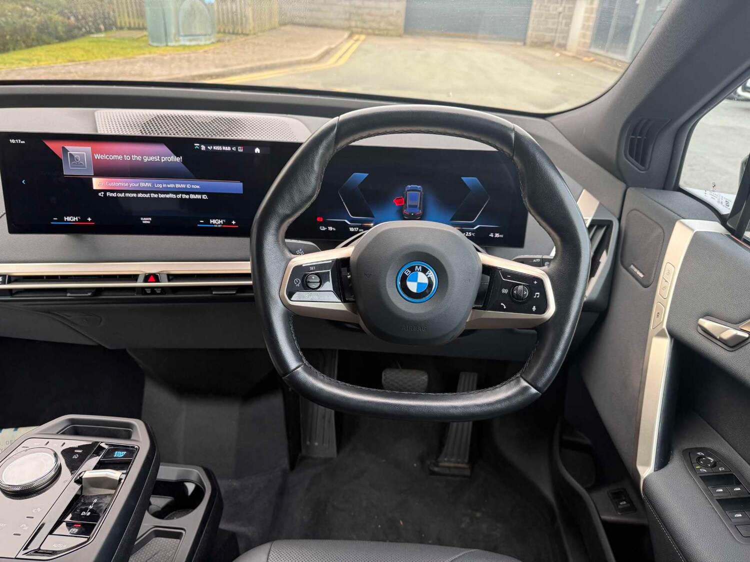 Used BMW iX 2023 for sale - 77980827: Photo 12