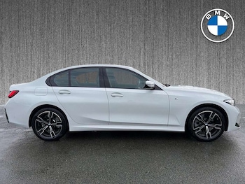 Used BMW 3 Series 2025 for sale - 76596362: Photo